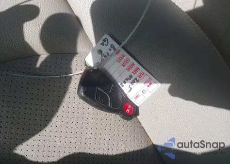 2005 Mercedes-Benz Clk 320 из США, поврежденный, VIN WDBTK65J25F146172